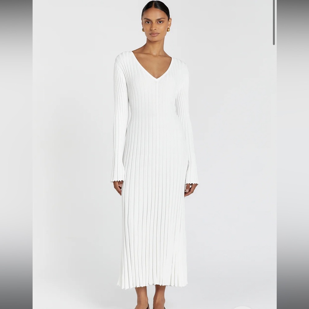 Dissh REIGN WHITE SLEEVED KNIT MIDI DRESS size xs